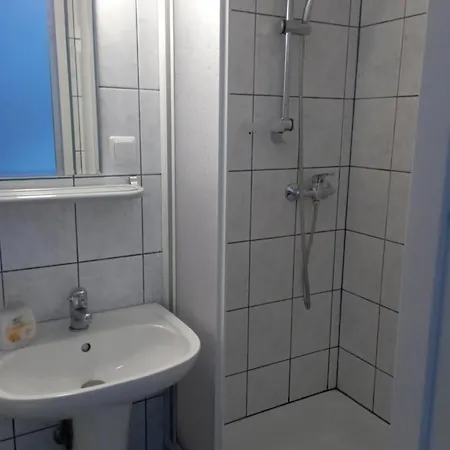 Goscinne Na Gasienicowym Potoku